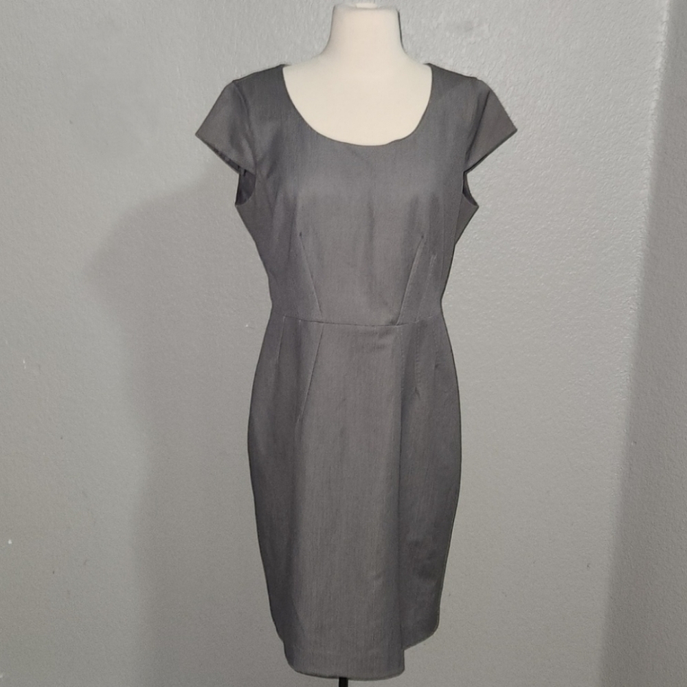 Calvin Klein Gray Dress Classic Look Size 10 Vintage